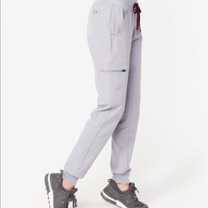 FIGS Zamora joggers